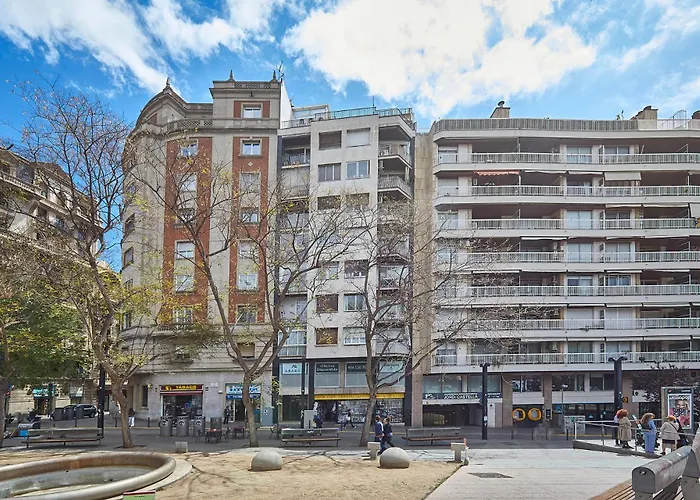 Apartament Bbarcelona Gracia Flat *