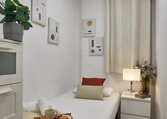 Apartament Bbarcelona Gracia Flat *